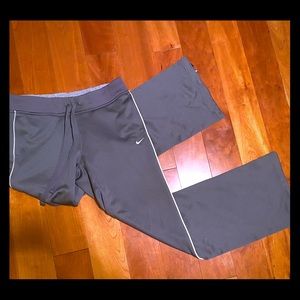 Nike exercise pant